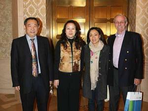 Ms. Jenifer Gao, from UNESCO and President to American region of the Chartered Bank visiting Peace Garden